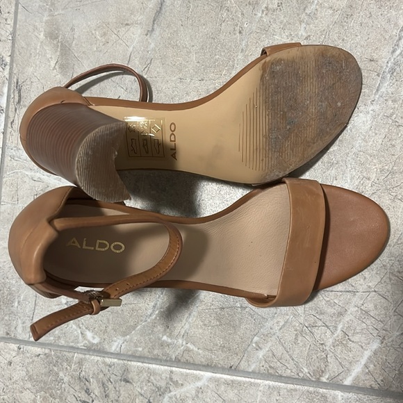 Aldo heels - Picture 2 of 3